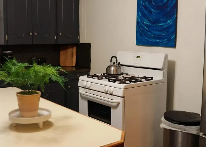 Holiday home Spacious Private & Shared Comfort Lafayette